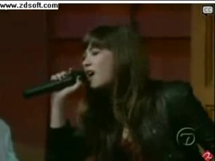 Demi Lovato-This is me(Live) with lyrics 27609 - Demilush - This is me - Live with Regis and Kelly Part o55