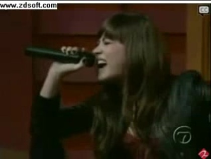 Demi Lovato-This is me(Live) with lyrics 27762 - Demilush - This is me - Live with Regis and Kelly Part o55