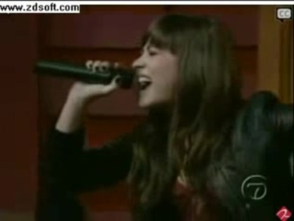 Demi Lovato-This is me(Live) with lyrics 27789 - Demilush - This is me - Live with Regis and Kelly Part o55