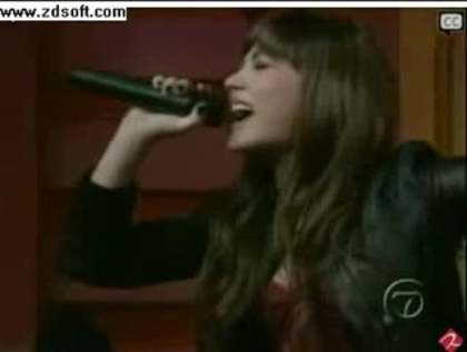 Demi Lovato-This is me(Live) with lyrics 27850