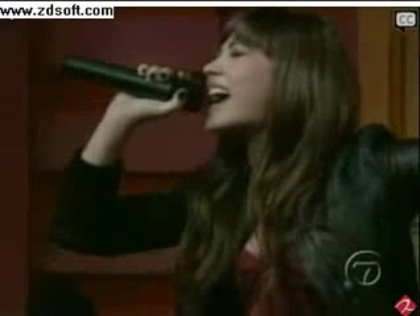 Demi Lovato-This is me(Live) with lyrics 27857