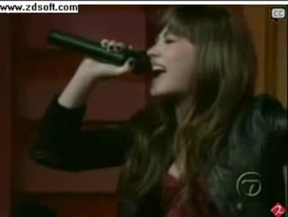 Demi Lovato-This is me(Live) with lyrics 27899 - Demilush - This is me - Live with Regis and Kelly Part o55