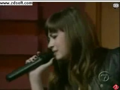 Demi Lovato-This is me(Live) with lyrics 28169