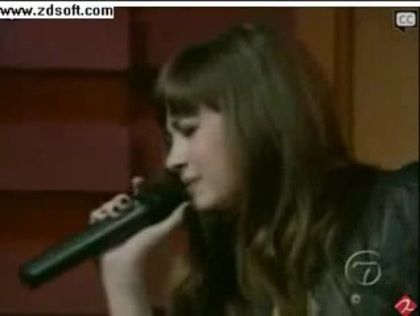 Demi Lovato-This is me(Live) with lyrics 28183