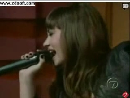 Demi Lovato-This is me(Live) with lyrics 28358 - Demilush - This is me - Live with Regis and Kelly Part o56