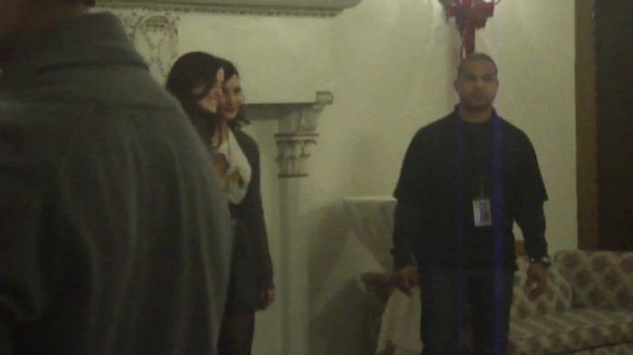 Demi Lovato Meet and Greet 11_19_youtube_original 7819