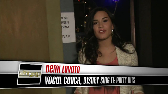 Demi Lovato - Disney Sing It - Behind the Scenes 02102 - Demilush - Disney Sing It - Behind the Scenes Part oo5