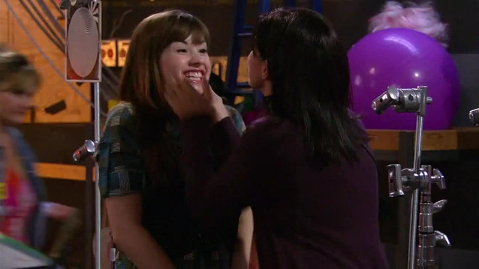 sonny with a chance season 1 episode 1 HD 32669