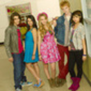 lemonade-mouth-935087l-thumbnail_gallery - Adam Hicks