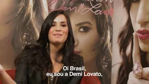 Demi Lovato says_ _Hey Brazil!!_ And Shows Off Her Beautiful Smile 0109