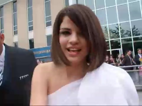 Princess Protection Program Premier In Toronto! Demi_ Selly_ etc say hey to me _) 1552 - Demilush - Princess Protection Program Premier In Toronto Say Hey Part oo4