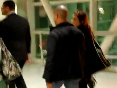 Demi Lovato arriving in Detroit - Tuesday_ November 15th_ 2011 0411