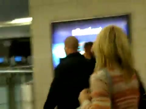 Demi Lovato arriving in Detroit - Tuesday_ November 15th_ 2011 2243