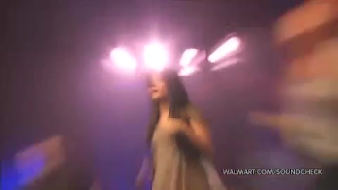 Demi Lovato & Jonas Brothers - Behind The Scenes (2010 Walmart Soundcheck).mp4 4449