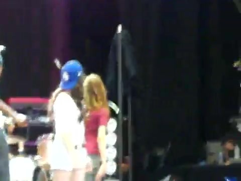 Demi Lovato\'s Entrance at Souncheck 0831