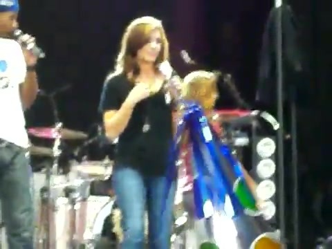 Demi Lovato\'s Entrance at Souncheck 2408