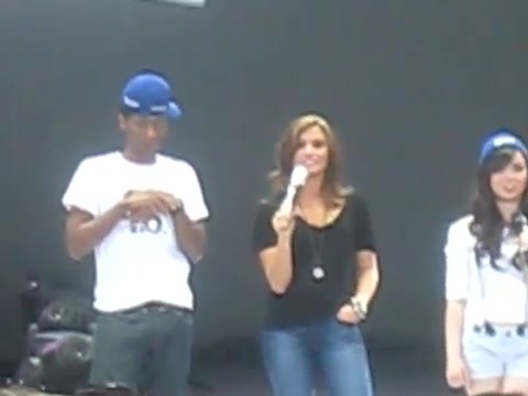 Jonas Brothers sound check 4944 - Demilush - Jonas Brothers sound check Part o10