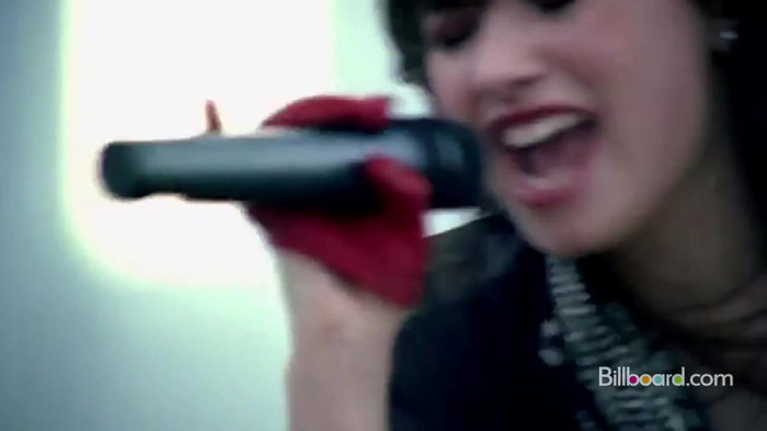 Demi on the Jonas Brothers Tour 1113 - Demilush on the Jonas Brothers Tour Part oo3