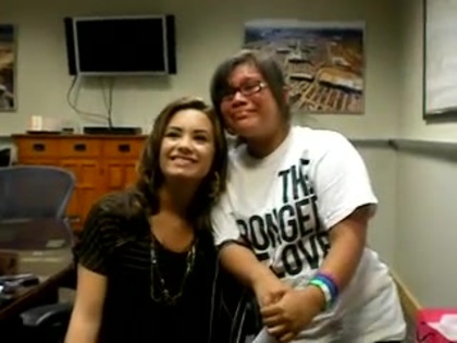 DEMI LOVATO VIP MEETING AT 8-1-10 3285