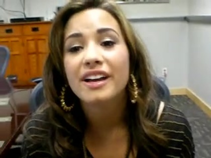 DEMI LOVATO VIP MEETING AT 8-1-10 5224