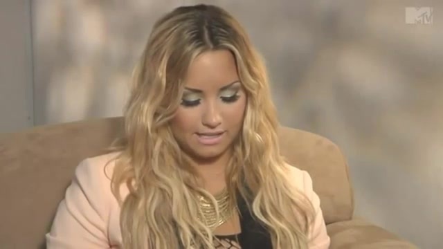 Demi MTV 10 On Top 2012 1107