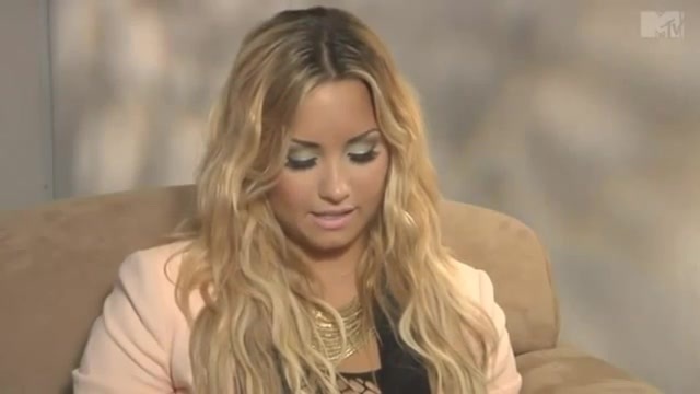 Demi MTV 10 On Top 2012 1129