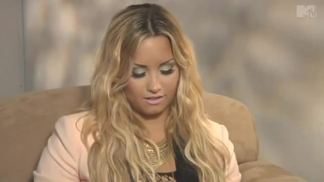 Demi MTV 10 On Top 2012 1209