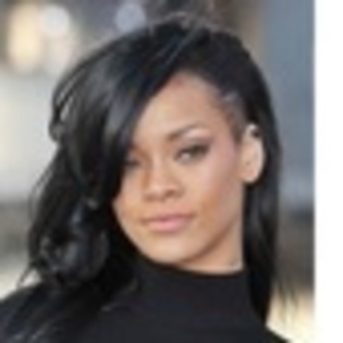 rihanna-867902l-thumbnail_gallery - rihanna