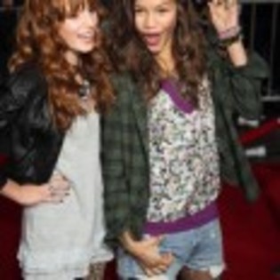 Zendaya_Coleman_1300782795_4 - Zendaya Coleman