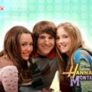 Hannah_Montana_1230328658_1_2006