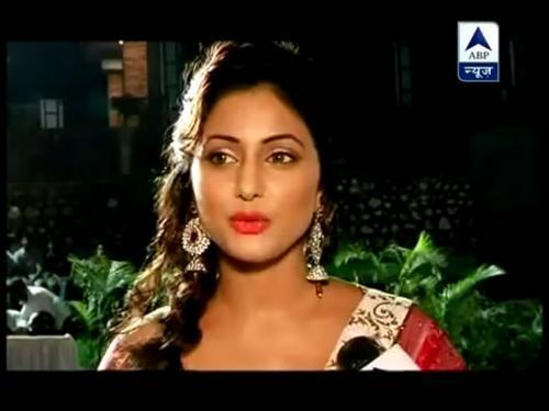 Edn1J - HINA KHAN 2012-NEW