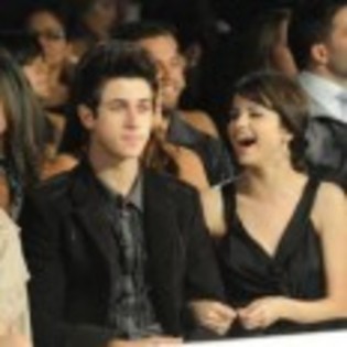 David_Henrie_1265267778_3