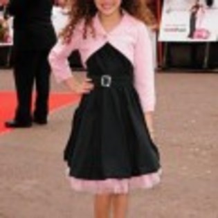 Madison_Pettis_1235035053_0