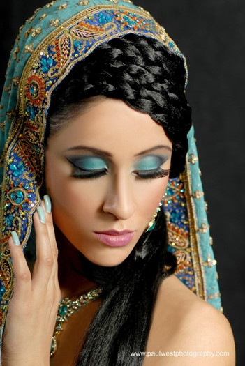 indian-bridal-make-up-looks-1 - Podoabe indiene 2012