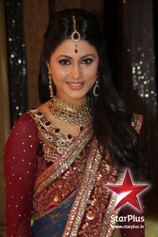 141011055845498 - Hina Khan new 2