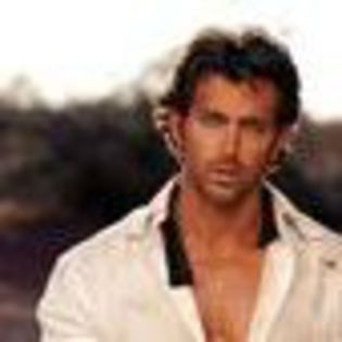 hrithik-roshan-748747l-thumbnail_gallery