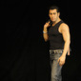 salman-khan-103907l-thumbnail_gallery