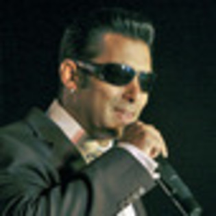 salman-khan-128554l-thumbnail_gallery