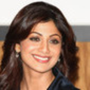 shilpa-shetty-326035l-thumbnail_gallery