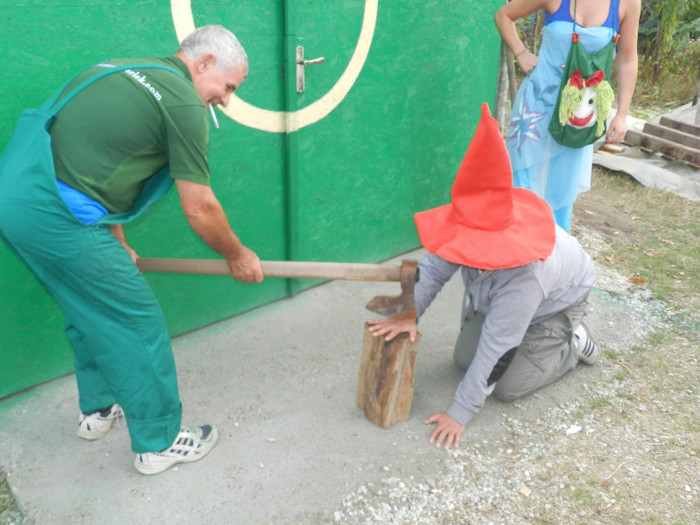 DSCN2241 - HALLOWEEN_PETRECERE DE BALAMUC