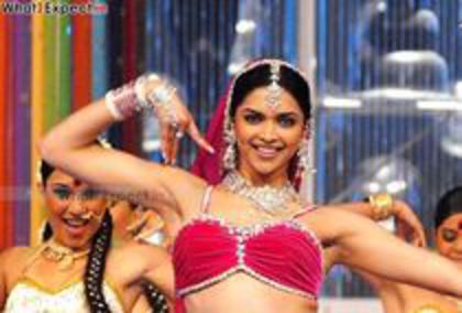 Deepika danseaza dhoom tana - Album pentru fani indiei 3