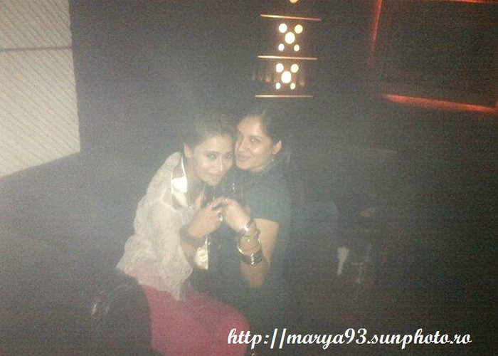  - SARA KHAN NEW PIC 6