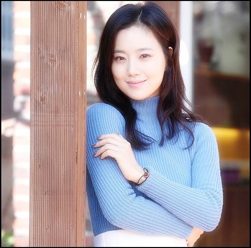  - MNO __ x - x Moon Chae Won-2 x - x