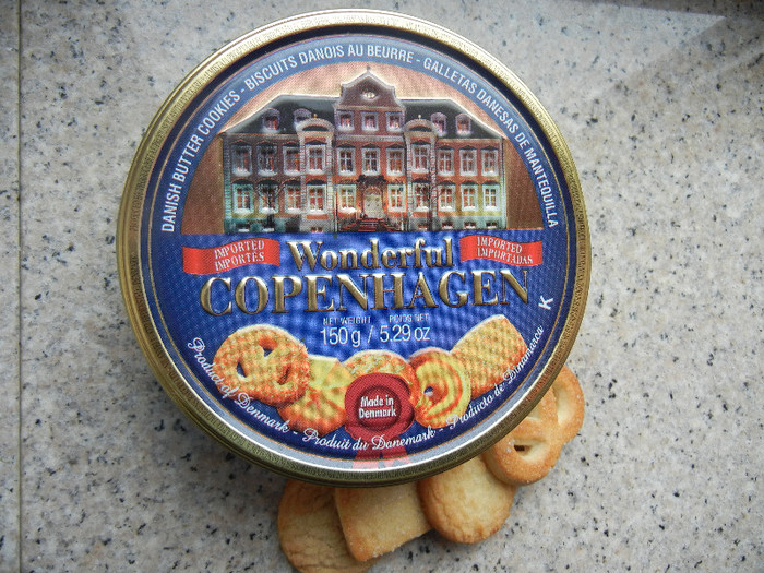 Wonderful Copenhagen Cookie Tin; Cutie biscuiti Wonderful Copenhagen (Jacobsens Bakery of Denmark).
