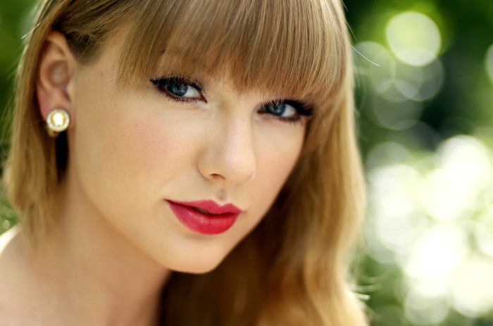 taylor-swift-1351360707 - Taylor Swift