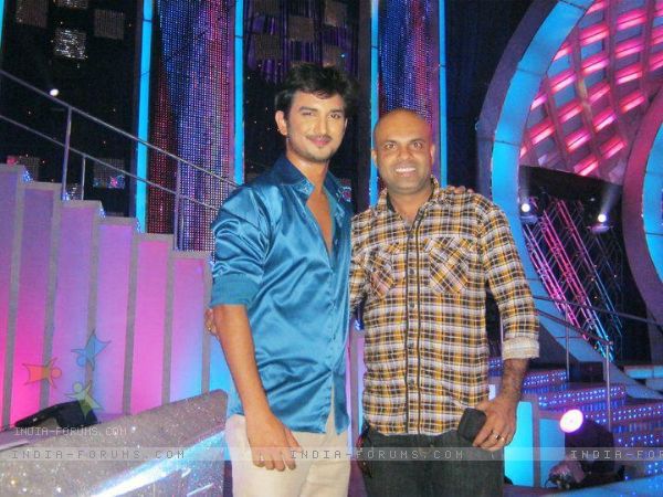 199518-sushant-singh-rajput-on-the-sets-of-jhalak-dikhala-jaa - Sushant Singh Rajput