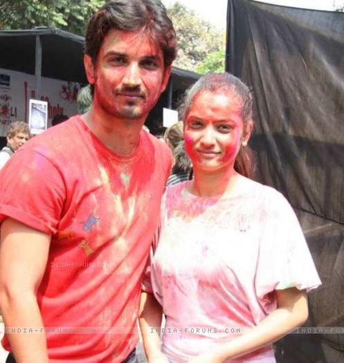 163006-sushant-and-ankita-at-zoom-holi-party - ankita si sushant