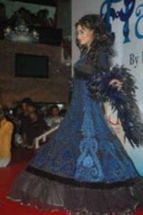 thumb_Sara%20Khan%20at%20Rohit%20Verma%20birthday%20with%20fashion%20show%20in%20Novotel,%20Mumbai%2