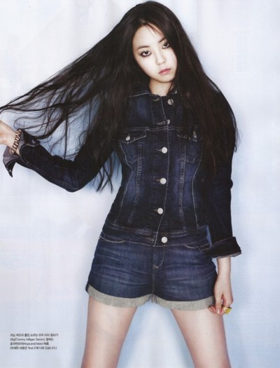 sohee_in_all_denim_for_vogue_girl-2231 - Wonder girls