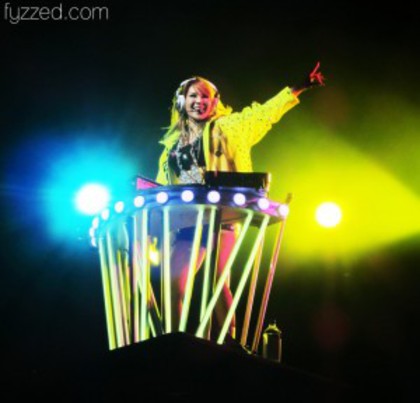 cl concert - 2ne1 korea 1